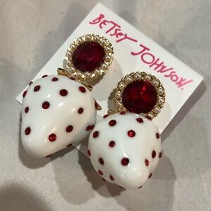 Betsey Johnson white strawberry ruby gemstone rhinestones crystal earrings nee